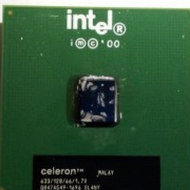 Intel Celeron 633 MHz SL4NY